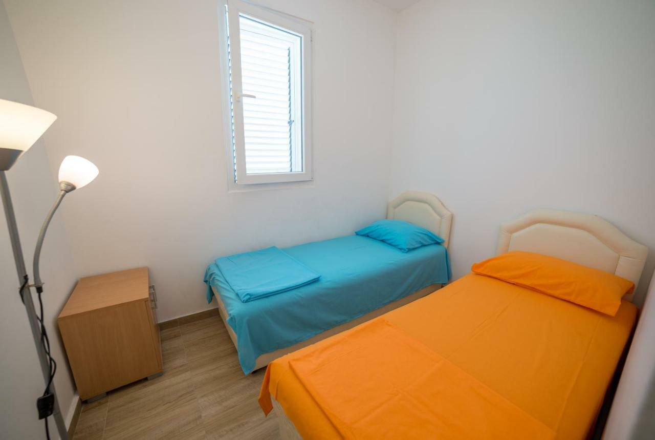 Maka&Isa Apartment Будва Екстериор снимка
